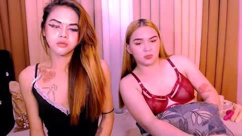 Snapshot of skylarvox_ chatting on March 10, 2025, 10:13 pm skylarvox_ online show from March 10, 2025, 10:13 pm