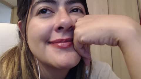 Snapshot of skyler1195 chatting on February 1, 2025, 4:56 am Skyler online show from February 1, 2025, 4:56 am