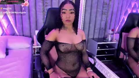 Snapshot of skylerbloom chatting on June 9, 2026, 9:15 pm skylerbloom online show from June 9, 2026, 9:15 pm