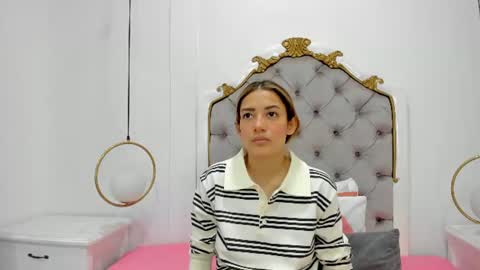 Snapshot of skylerwhite02 chatting on June 21, 2026, 3:31 am Skyler online show from June 21, 2026, 3:31 am