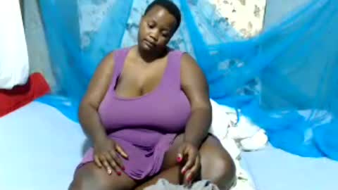 Snapshot of skylla07 chatting on June 12, 2026, 5:39 am sheliah online show from June 12, 2026, 5:39 am