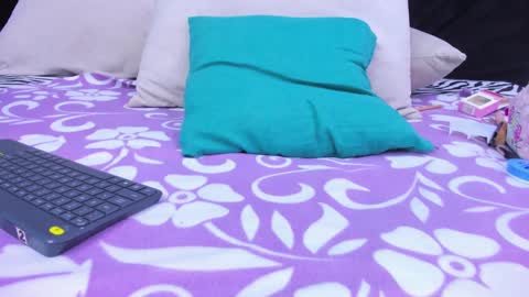 Snapshot of skynny_horney chatting on February 25, 2025, 9:02 pm Skynny online show from February 25, 2025, 9:02 pm