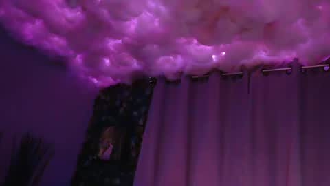 skyonetoo3 online show from February 18, 2025, 6:26 am