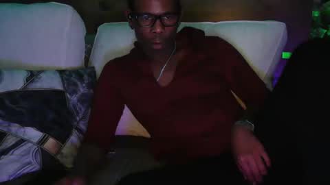 Snapshot of skyonetoo3 chatting on February 21, 2025, 8:51 am skyonetoo3 online show from February 21, 2025, 8:51 am