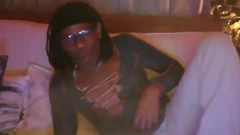 Snapshot of skyonetoo3 chatting on February 22, 2025, 1:11 am skyonetoo3 online show from February 22, 2025, 1:11 am