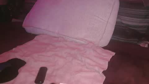 Snapshot of skyonetoo3 chatting on October 5, 2025, 11:13 pm skyonetoo3 online show from October 5, 2025, 11:13 pm