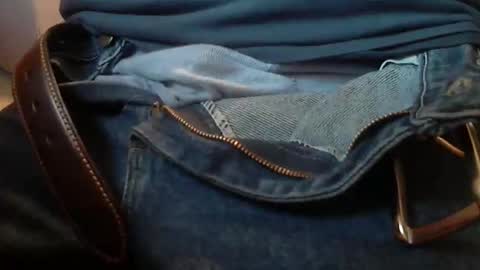 Snapshot of skypylot chatting on November 17, 2025, 6:03 pm ResqPylot2 online show from November 17, 2025, 6:03 pm