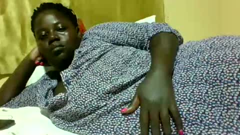 Snapshot of skyra1 chatting on January 19, 2025, 9:11 am skyra1 online show from January 19, 2025, 9:11 am