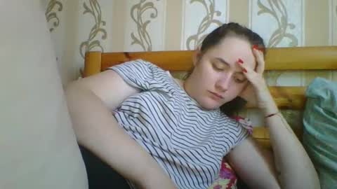 skyressie333 online show from February 2, 2026, 6:12 am