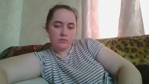 skyressie333 online show from April 30, 2026, 8:20 am