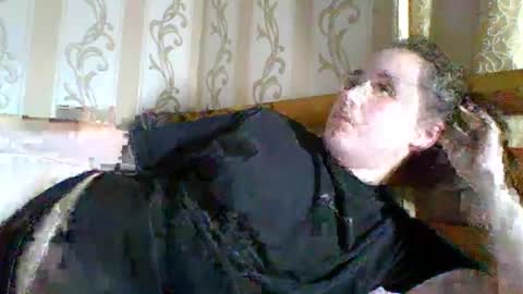 skyressie333 online show from August 1, 2026, 7:35 pm