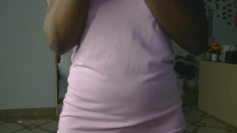Snapshot of skyy_brown chatting on May 17, 2026, 12:41 am Bella online show from May 17, 2026, 12:41 am