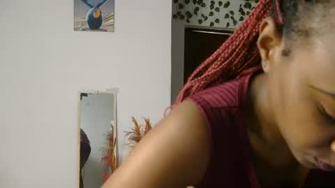 Snapshot of skyy_brown chatting on July 7, 2026, 6:47 am Bella online show from July 7, 2026, 6:47 am