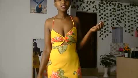 Snapshot of skyy_brown chatting on July 11, 2026, 1:08 am Bella online show from July 11, 2026, 1:08 am