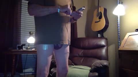sladeisnaked online show from June 15, 2026, 1:52 am