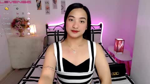 Queen Cyrine online show from January 5, 2025, 6:46 am