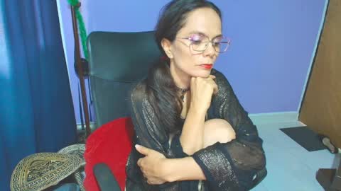 Snapshot of slavefuck chatting on April 9, 2026, 9:42 pm SlaveFuck online show from April 9, 2026, 9:42 pm