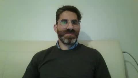 Snapshot of slavefuckfunhype chatting on December 20, 2024, 9:17 pm camboy online show from December 20, 2024, 9:17 pm