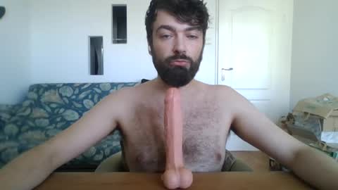 Snapshot of slavic_sword chatting on June 17, 2026, 11:45 am slavic_sword online show from June 17, 2026, 11:45 am
