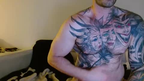 Snapshot of slayerdime85 chatting on February 17, 2025, 12:10 am slayerdime85 online show from February 17, 2025, 12:10 am