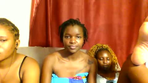 sleek_ass online show from March 4, 2025, 3:11 am