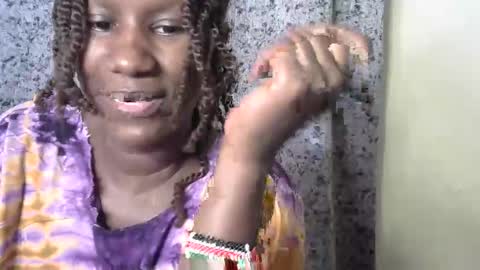 Snapshot of sleekmellanin chatting on October 9, 2025, 5:00 pm sleekmellanin online show from October 9, 2025, 5:00 pm