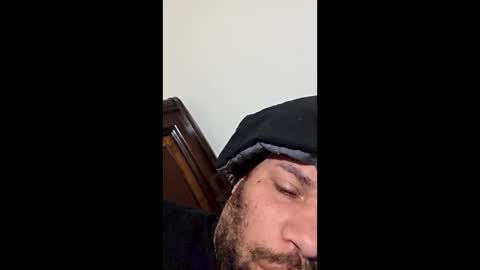 sleepymac100 online show from March 18, 2026, 3:42 am