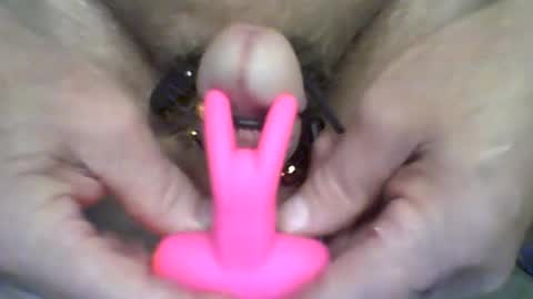 Snapshot of slickdog58 chatting on June 24, 2026, 11:37 pm slickdog58 online show from June 24, 2026, 11:37 pm