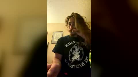 slicktrojan online show from July 9, 2026, 7:56 am