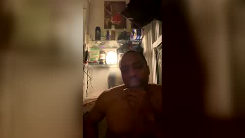 Snapshot of slim975 chatting on December 15, 2025, 8:18 am slim975 online show from December 15, 2025, 8:18 am