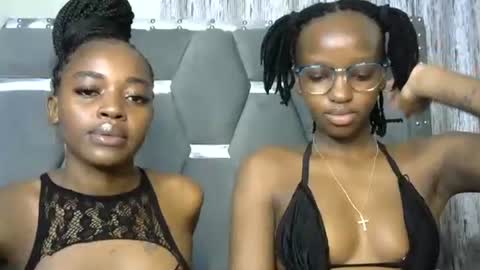 Snapshot of slim_4cutie chatting on November 3, 2025, 8:15 am cutie online show from November 3, 2025, 8:15 am