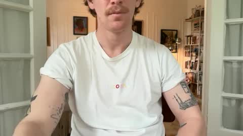 slim_and_thick online show from May 14, 2026, 3:52 pm