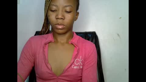 Snapshot of slim_ebonypet chatting on July 3, 2026, 10:54 am Crystal online show from July 3, 2026, 10:54 am