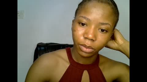 Snapshot of slim_ebonypet chatting on July 18, 2026, 8:40 am Crystal online show from July 18, 2026, 8:40 am