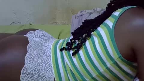 slim_girl3 online show from February 12, 2026, 7:31 pm