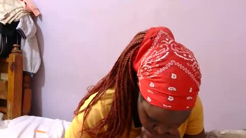 Snapshot of slim_joy chatting on June 2, 2026, 7:43 am slim_joy online show from June 2, 2026, 7:43 am