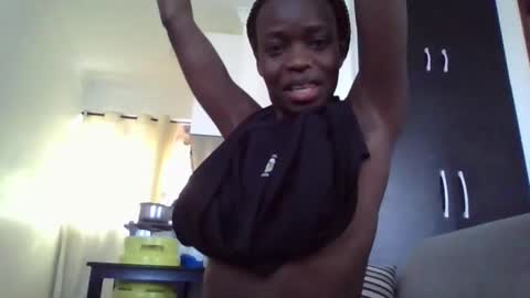 Snapshot of slim_l2 chatting on November 28, 2025, 1:47 pm slim_l2 online show from November 28, 2025, 1:47 pm