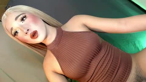 Snapshot of slim_nathalia chatting on July 11, 2026, 8:33 pm slim_nathalia online show from July 11, 2026, 8:33 pm