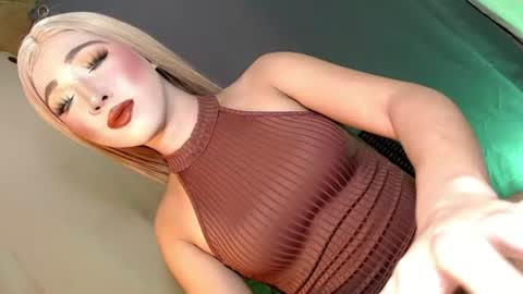 Snapshot of slim_nathalia chatting on July 12, 2026, 5:48 pm slim_nathalia online show from July 12, 2026, 5:48 pm