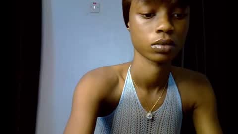 Snapshot of slim_petitqueen chatting on November 11, 2025, 8:47 am Alice online show from November 11, 2025, 8:47 am