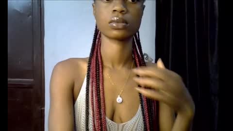 Snapshot of slim_petitqueen chatting on November 27, 2025, 8:49 am Alice online show from November 27, 2025, 8:49 am