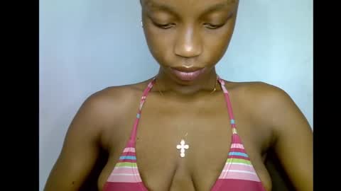 Snapshot of slim_petitqueen chatting on January 9, 2026, 9:45 am Alice online show from January 9, 2026, 9:45 am