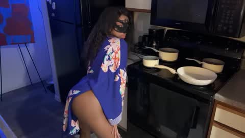 Snapshot of slimaddictionxxx chatting on December 30, 2024, 4:53 am Barbie Stylebender online show from December 30, 2024, 4:53 am