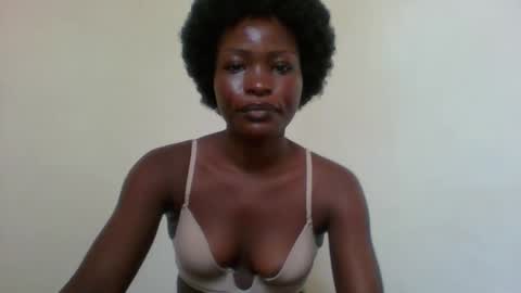 slimdiva online show from May 15, 2026, 6:42 am
