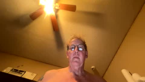 slimjim061560 online show from May 16, 2026, 12:29 am