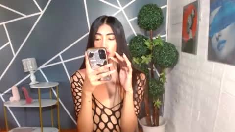 Snapshot of slimprettyjoira chatting on April 24, 2026, 6:27 am slimprettyjoira online show from April 24, 2026, 6:27 am