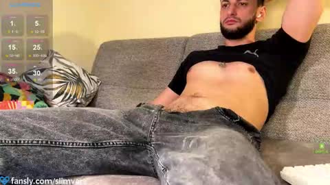 Art  online show from December 18, 2025, 1:11 am