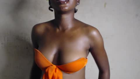 Snapshot of slimzy_hotxx chatting on July 8, 2026, 9:25 am Grace online show from July 8, 2026, 9:25 am