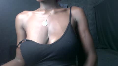 Snapshot of slimzyx chatting on October 12, 2025, 11:59 pm slimzyx online show from October 12, 2025, 11:59 pm