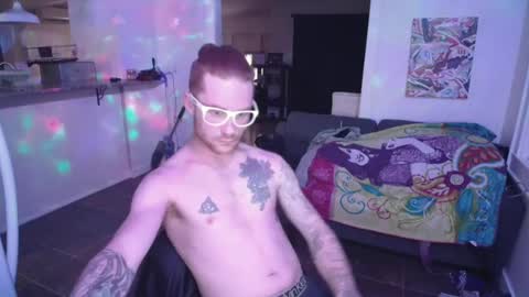 slomoblendz online show from March 9, 2025, 7:45 am